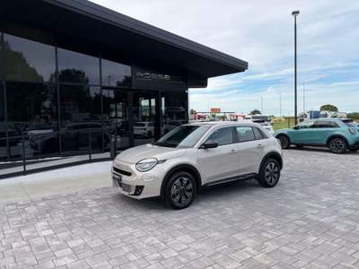 Fiat 600 Hybrid 145 CV DCT FULL PACK STYLE CONFORT Beige usata Russi