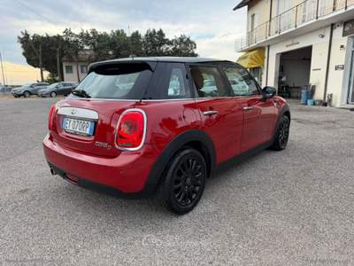 MINI Clubman Mini Cooper D Business XL usata Cervia