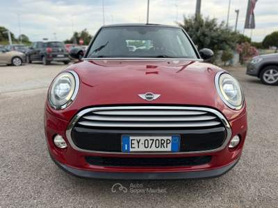 MINI Clubman Mini Cooper D Business XL usata Cervia
