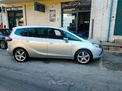 Opel Zafira Tourer 2.0 CDTi 110CV Elective Argento usata Valenzano