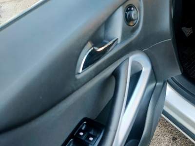 Opel Zafira Tourer 2.0 CDTi 110CV Elective Argento usata Valenzano
