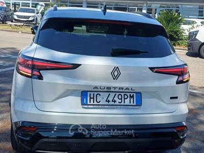 Renault Austral Austral 2025 1.2 full hybrid E-Tech Esprit Alpine 200cv auto Bianco usata Velletri