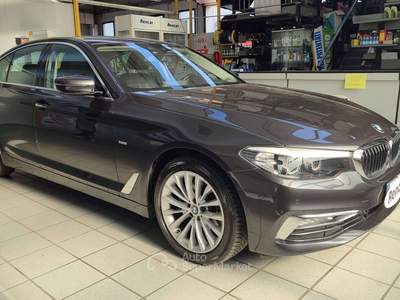 BMW Serie 5 520d 520 520d xdrive Luxury auto Berlina Grigio usata Villafranca di Verona