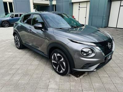 Nissan Juke Juke 1.6 HEV N-Connecta Argento usata PARMA Nissan Juke Juke 1.6 HEV N-Connecta Argento usata PARMA