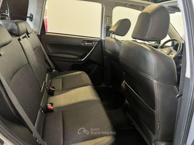 Subaru Forester Forester IV 2015 2.0i Style lineartronic + GANCIO TRAINO Argento usata MONTIRONE