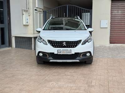 Peugeot 2008 110 cv EAT6 S&S Allure Bianco usata SANTERAMO IN COLLE