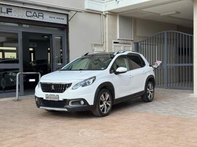 Peugeot 2008 110 cv EAT6 S&S Allure Bianco usata SANTERAMO IN COLLE Peugeot 2008 110 cv EAT6 S&S Allure Bianco usata SANTERAMO IN COLLE