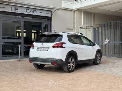 Peugeot 2008 110 cv EAT6 S&S Allure Bianco usata SANTERAMO IN COLLE