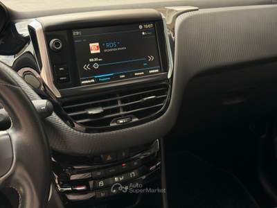 Peugeot 2008 110 cv EAT6 S&S Allure Bianco usata SANTERAMO IN COLLE