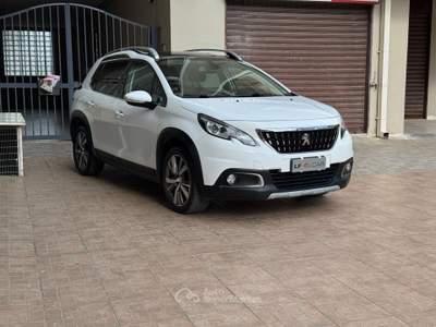Peugeot 2008 110 cv EAT6 S&S Allure Bianco usata SANTERAMO IN COLLE