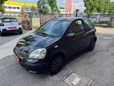 Toyota Yaris 3p 1.4 d-4d 75cv Nero usata Cernusco sul Naviglio