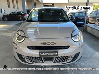 Fiat 600 1.2 hybrid business 110cv auto Beige usata Vigevano