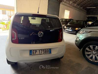 Volkswagen up! Bellissima per neopatentati usata Novara