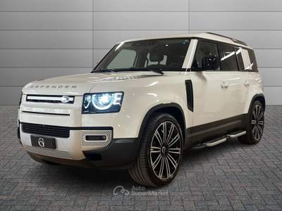 Land Rover Defender Defender 110 2.0 si4 hse awd 300cv 7p.ti auto Bianco usata Cuneo