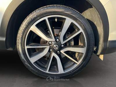 Nissan Qashqai Qashqai 1.5 dCi Tekna Bianco usata Montecatini-Terme