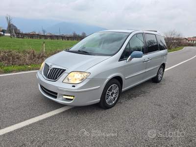 Lancia Phedra AUTOMATICO 7 POSTI usata Brescia