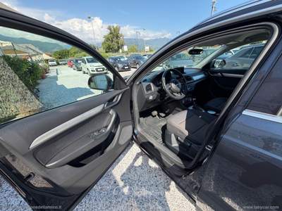 Audi Q3 Q3 2.0 TDI 177 CV quattro S tr. Advanced Blu/Azzurro usata Massa