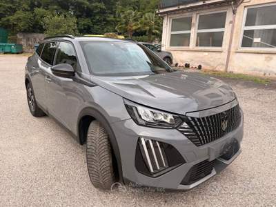 Peugeot 2008 S&S EAT8 GT usata Omegna