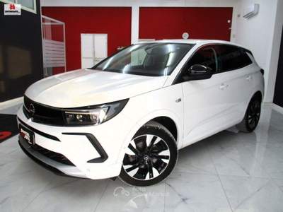 Opel Grandland X 1.5 diesel Ecotec S&S aut. Business Bianco usata Vittoria
