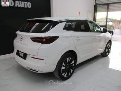 Opel Grandland X 1.5 diesel Ecotec S&S aut. Business Bianco usata Vittoria