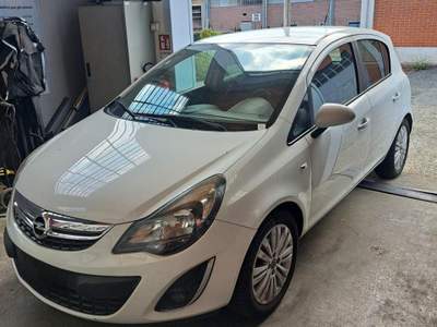 Opel Corsa porte Edition usata San Secondo di Pinerolo