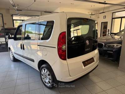 Fiat Doblò 1.6 Mjt 16V Emotion Bianco usata Andria