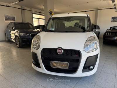 Fiat Doblò 1.6 Mjt 16V Emotion Bianco usata Andria