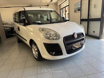 Fiat Doblò 1.6 Mjt 16V Emotion Bianco usata Andria