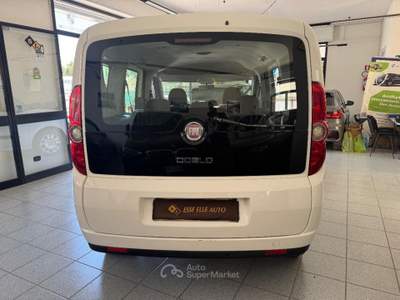 Fiat Doblò 1.6 Mjt 16V Emotion Bianco usata Andria