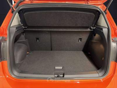Volkswagen T-Cross 1.0 tsi Style 95cv Arancione usata Valenza
