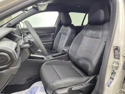 Jeep Avenger Avenger 1.2 Turbo 110 CV MHEV Summit con Bonus Easy Go' Grigio usata Bruino