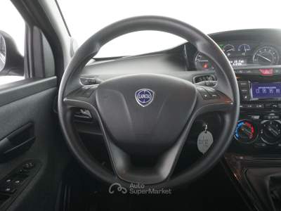 Lancia Ypsilon Ypsilon 1.0 FireFly 5 porte S&S Hybrid Silver Grigio usata Verona
