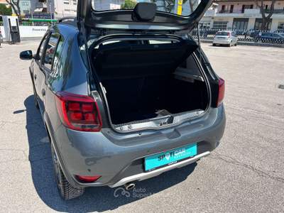 Dacia Sandero Sandero Stepway 0.9 tce Brave turbo Gpl s&s 90cv Grigio usata Rimini