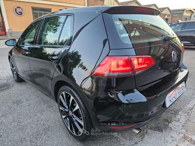 Volkswagen Golf 7 1.6 TDI 110cv Bluemotion*Unipro*Euro6* Nero usata Modena