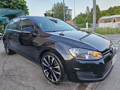 Volkswagen Golf 7 1.6 TDI 110cv Bluemotion*Unipro*Euro6* Nero usata Modena