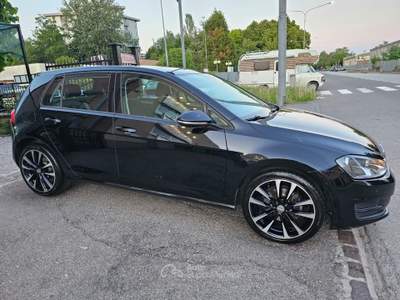 Volkswagen Golf 7 1.6 TDI 110cv Bluemotion*Unipro*Euro6* Nero usata Modena