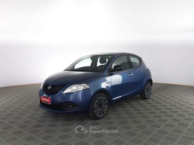 Lancia Ypsilon Ypsilon 1.0 FireFly 5 porte S&S Hybrid Silver Blu/Azzurro usata Verona