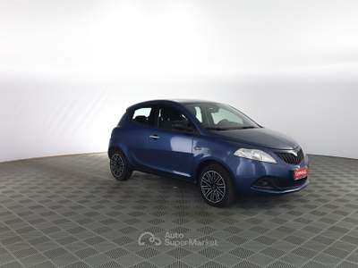 Lancia Ypsilon Ypsilon 1.0 FireFly 5 porte S&S Hybrid Silver Blu/Azzurro usata Verona