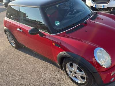 MINI 1.5 Cooper D Hype 5 1.5 One Business Rosso usata San Giuseppe Vesuviano
