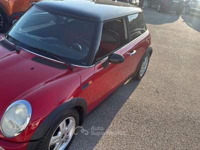 MINI 1.5 Cooper D Hype 5 1.5 One Business Rosso usata San Giuseppe Vesuviano