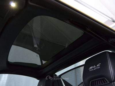 Mercedes-Benz SLC Premium AMG line Final Edition Km 18.000 Giallo usata Monza