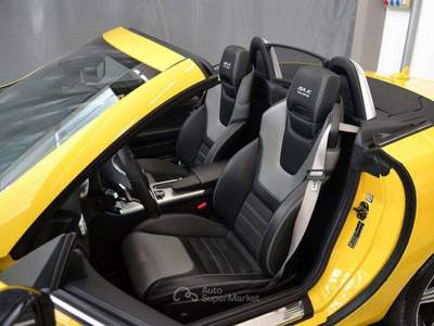 Mercedes-Benz SLC Premium AMG line Final Edition Km 18.000 Giallo usata Monza