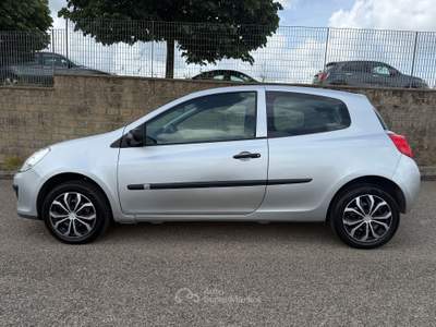 Renault Clio Ok Neopatentato, SOLO 94.000km, cinghia fatta Argento usata Farnese