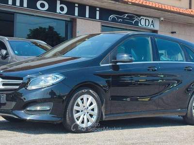Mercedes-Benz Classe B CDI Autom NAVI-PDC-CAMERA Nero usata Rovato