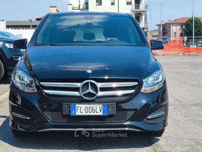 Mercedes-Benz Classe B CDI Autom NAVI-PDC-CAMERA Nero usata Rovato