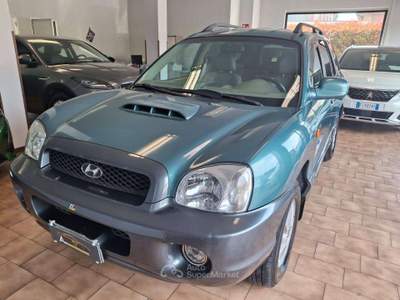 Hyundai Santa Fe 2.0 crdi 4WD Premium*AUTOMATIC Verde usata Carvico Hyundai Santa Fe 2.0 crdi 4WD Premium*AUTOMATIC Verde usata Carvico