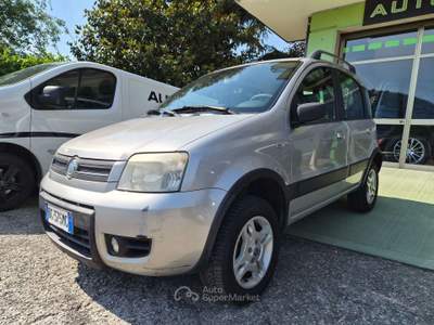 Fiat Panda 1.3 mjt 16v Cross 4x4 usata Nave