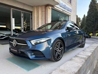 Mercedes-Benz Classe A d Automatic Premium Sedan TETTO-PACK NIGHT Blu/Azzurro usata Carovigno