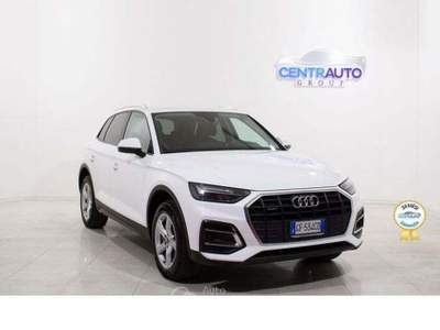 Audi Q5 204cv quattro S tronic Business Bianco usata Galatina