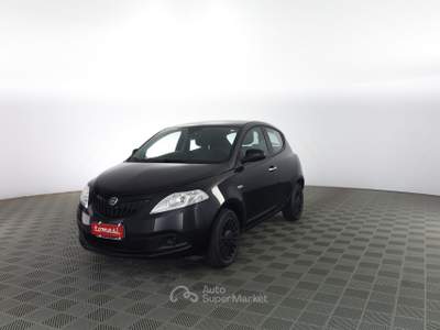 Lancia Ypsilon Ypsilon 1.0 FireFly 5 porte S&S Hybrid Silver Nero usata Parma